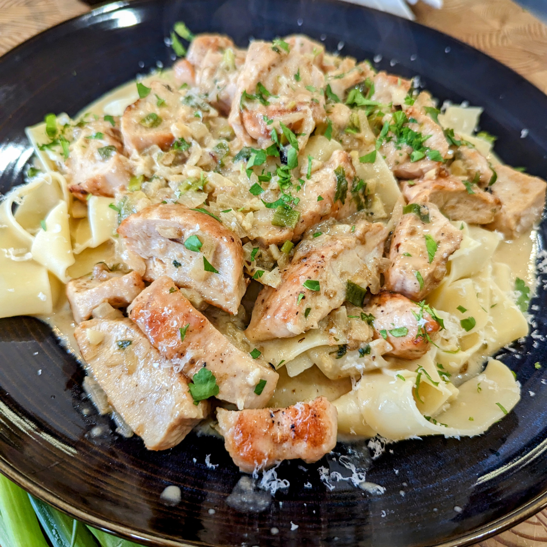 Grilled Turkey Pasta Delight: Creamy Garlic and Parmesan Infused Recipe, recipe