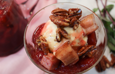 Peppered Strawberry Sundae with Candied Pecans and Bacon recipe